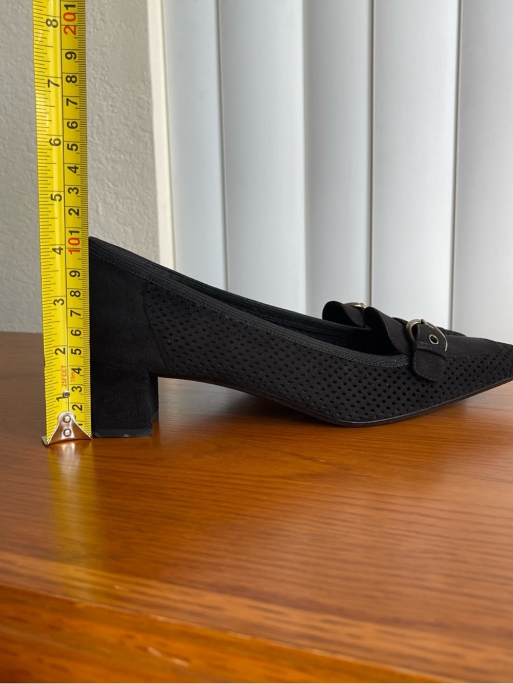 Stuart Weitzman Fairfield Ultrasuede Perforated Loafer Heels Black Size 8.5N - Picture 15 of 16